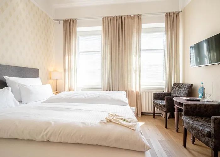 Отель Logierhaus Am Denkmal Нордерней